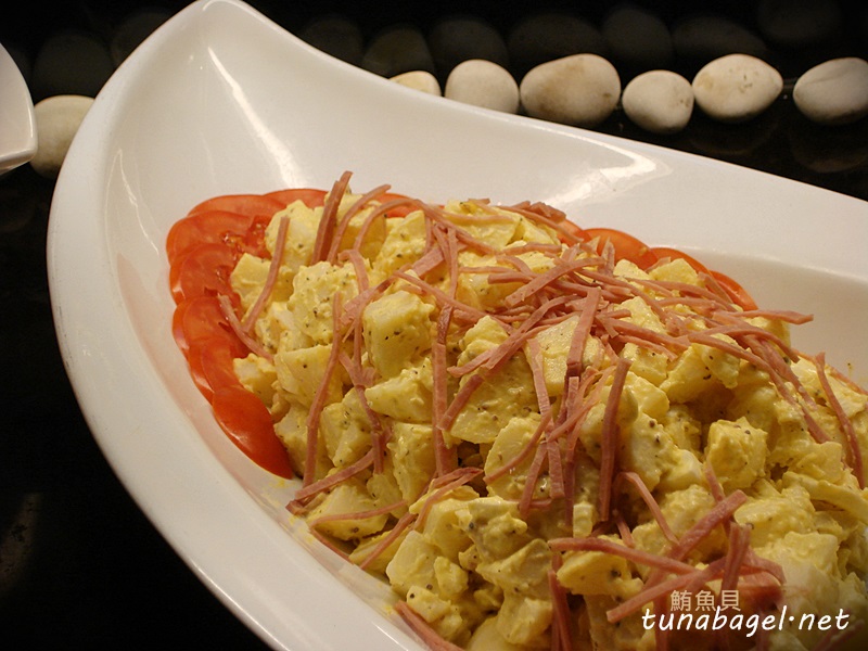 b77932e7e76f53a4727c95d16ef2283b